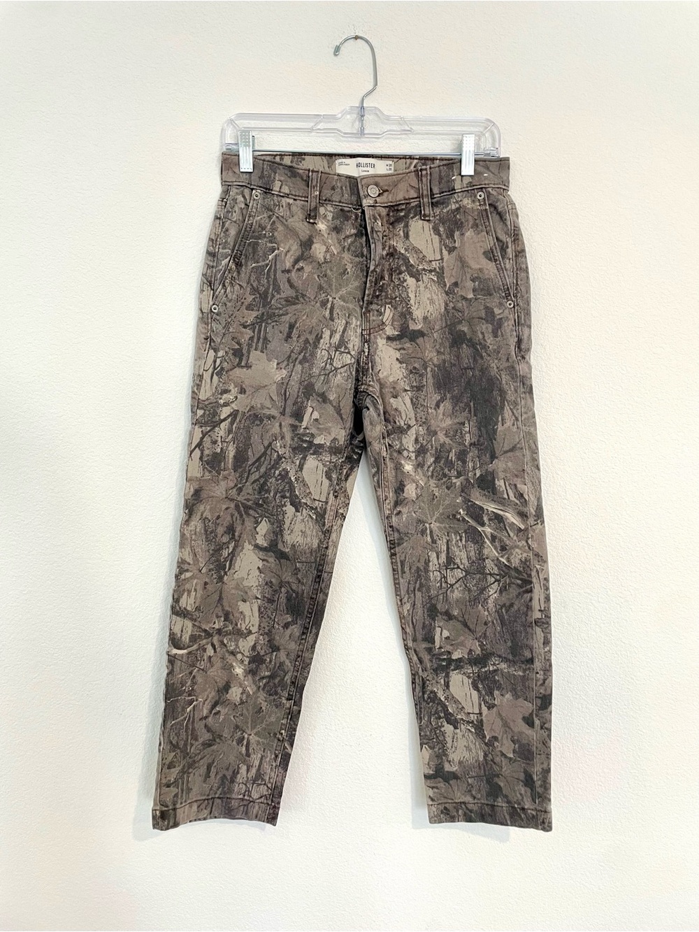 Hollister Loose Camouflage Print Women's 28x28 Pants
